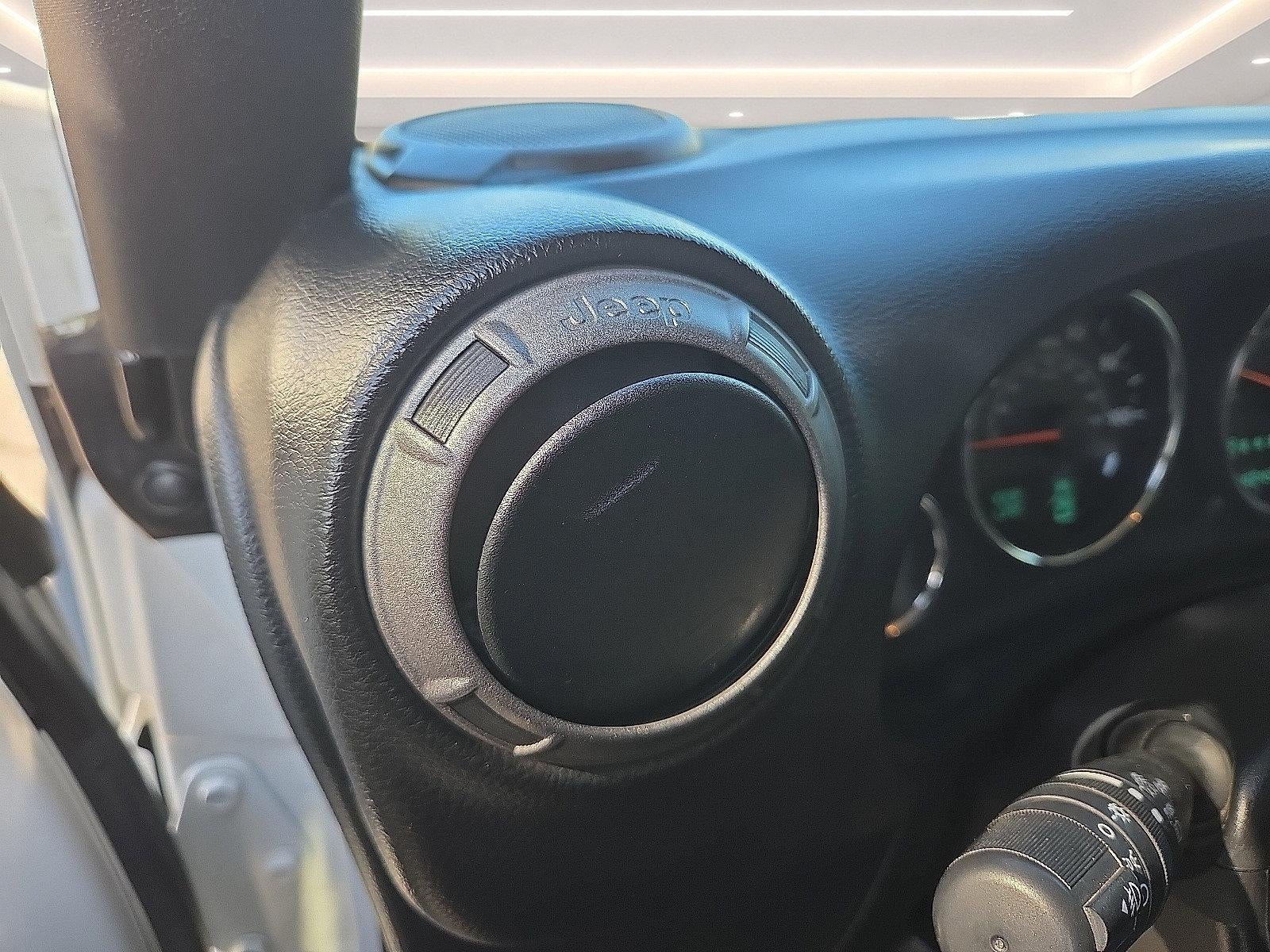 2017 Jeep Wrangler Willys Wheeler 4x4