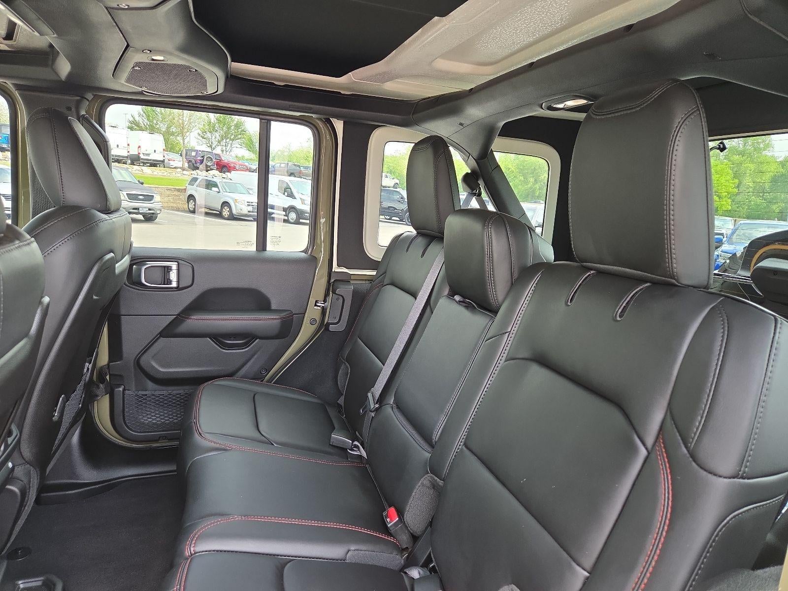 2025 Jeep Wrangler 4-Door Recon 4x4