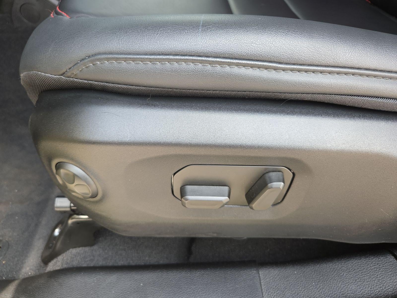 2025 Jeep Wrangler 4-Door Recon 4x4