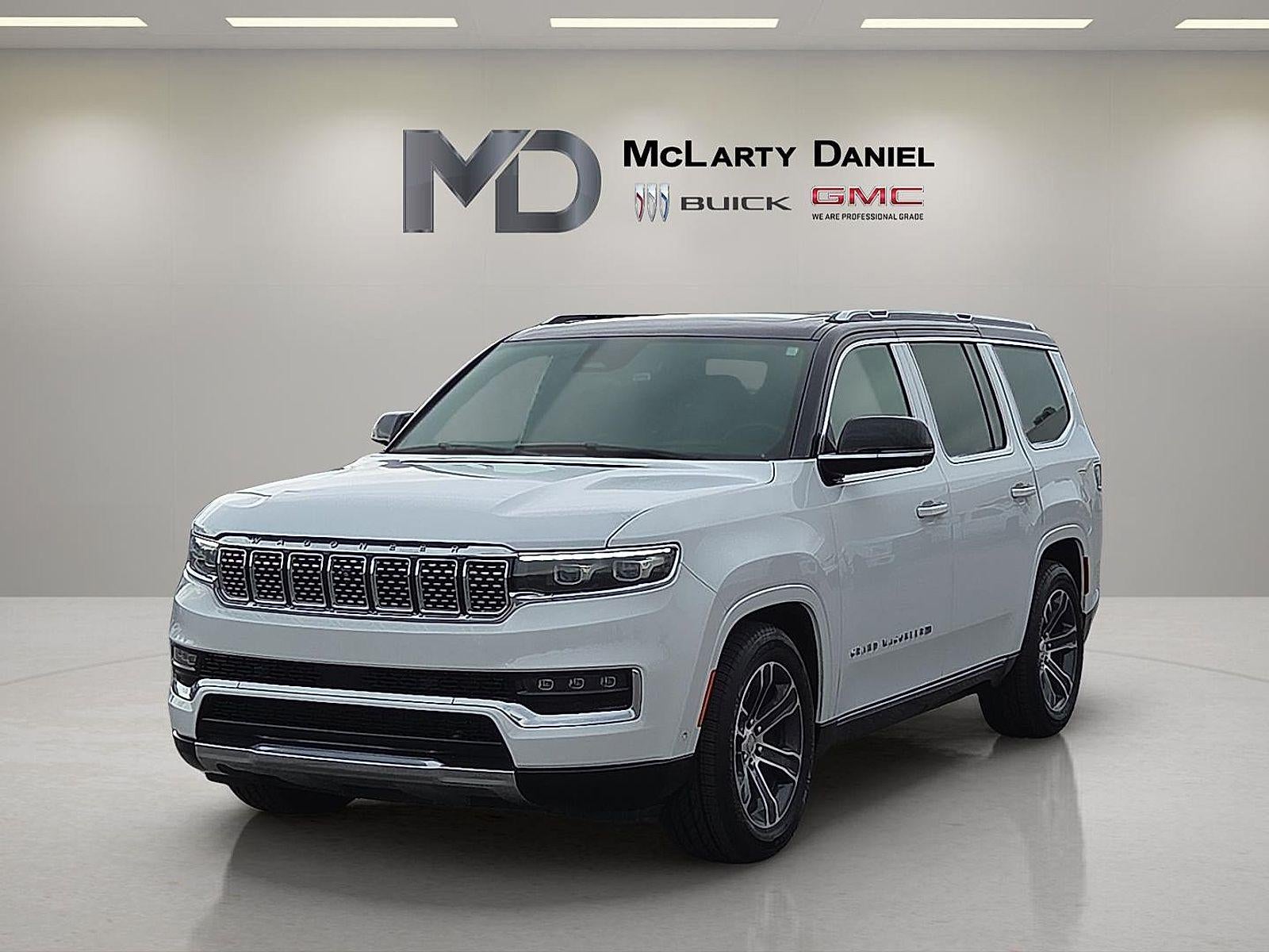2023 Jeep Grand Wagoneer Base