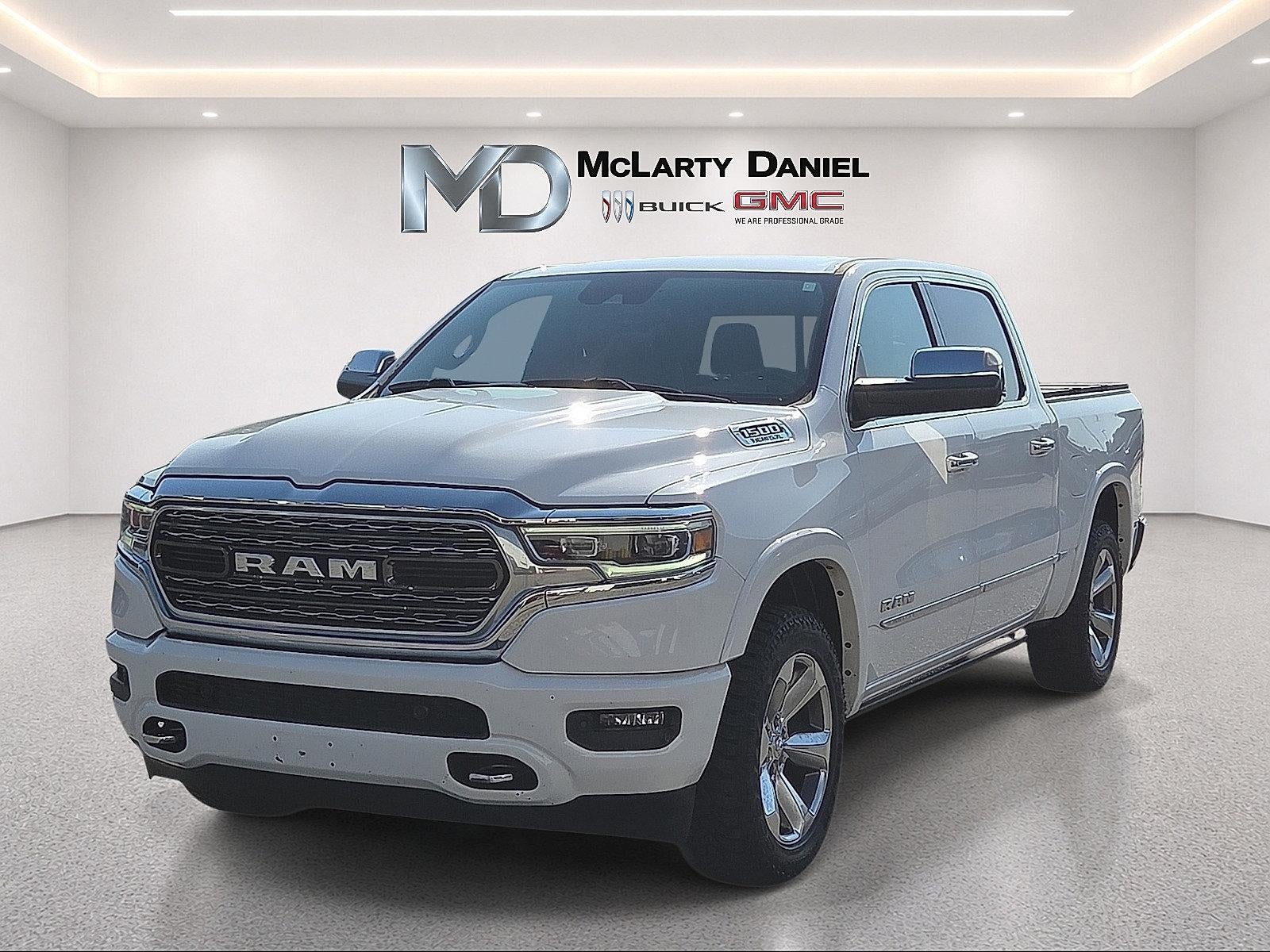 2020 RAM 1500 Limited Crew Cab 4x4 5'7" Box