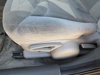 2003 Saturn Ion ION 3