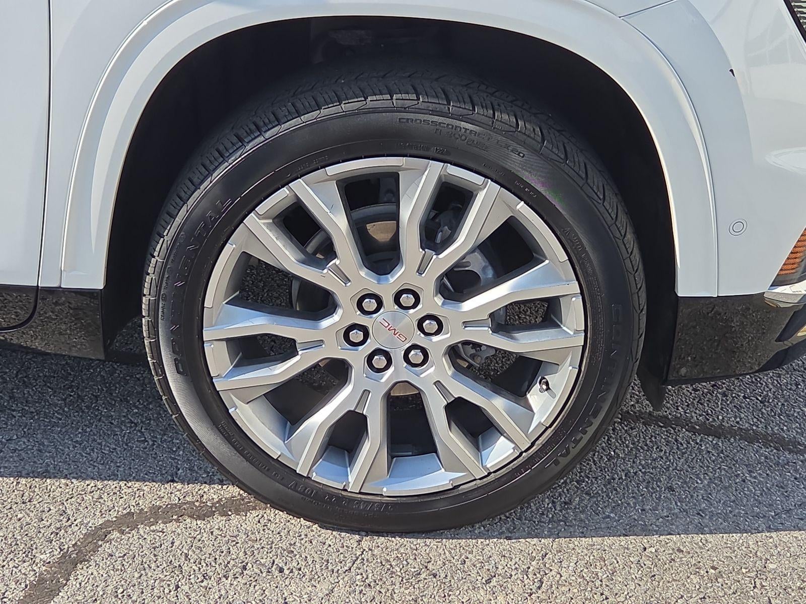 2024 GMC Acadia Denali