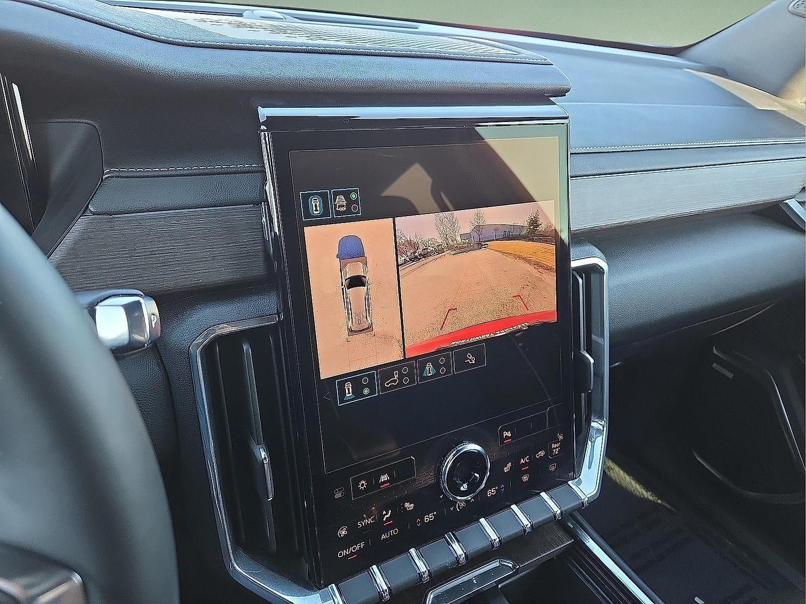 2025 GMC Acadia Denali