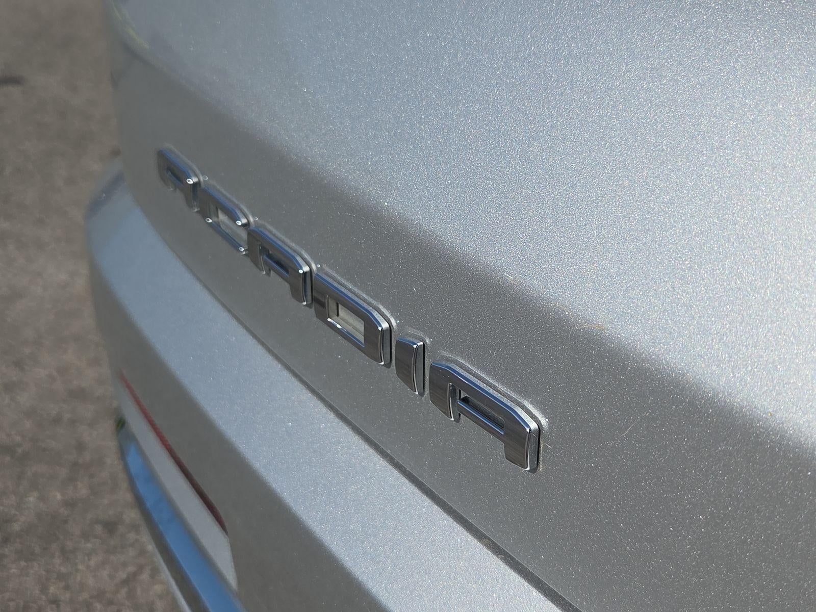 2020 GMC Acadia Denali