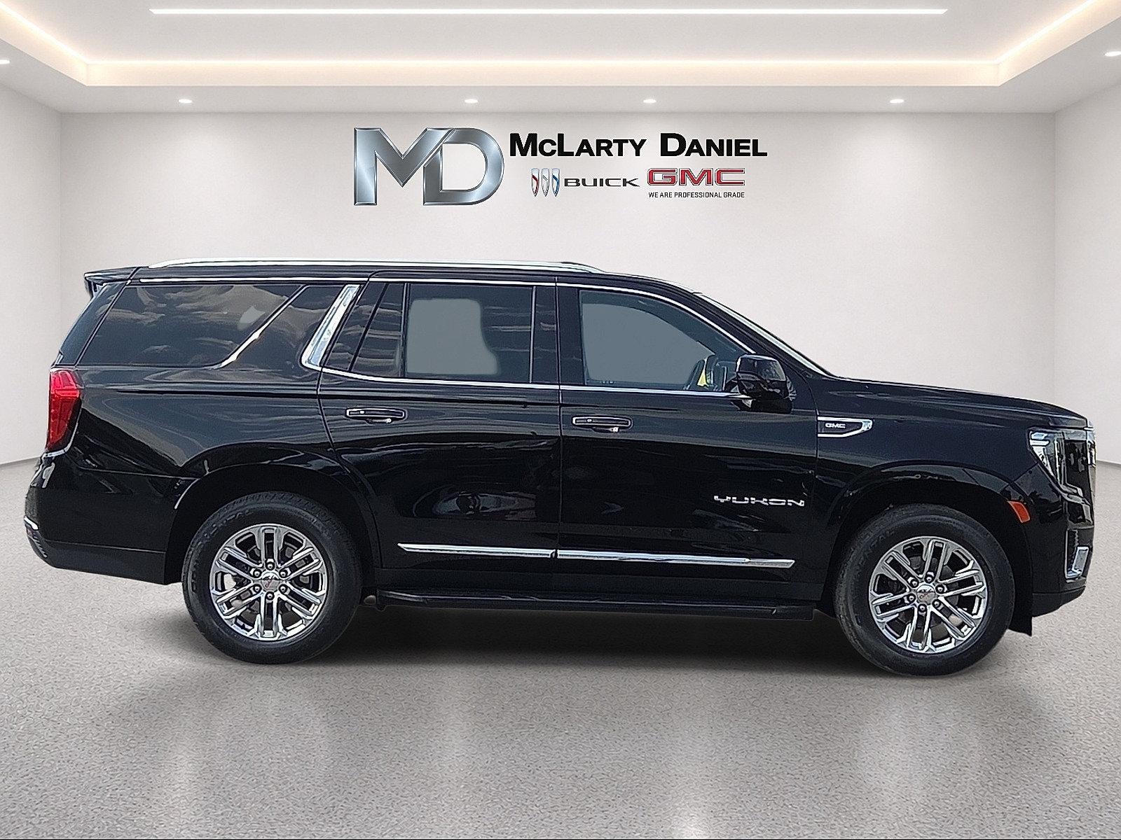 2023 GMC Yukon SLT