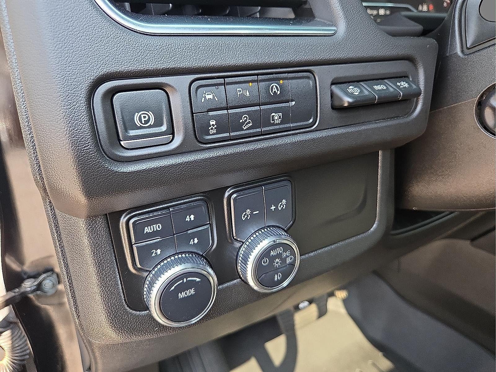 2024 GMC Yukon AT4