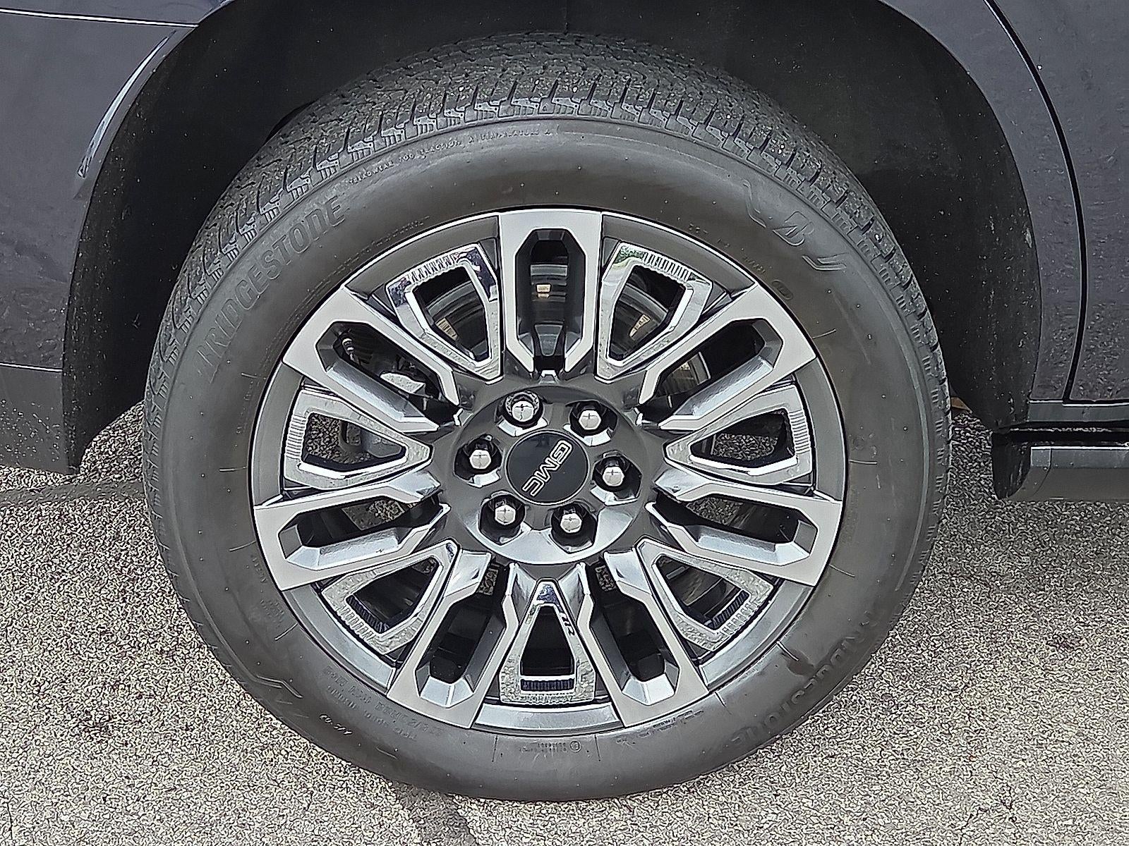 2023 GMC Yukon Denali Ultimate