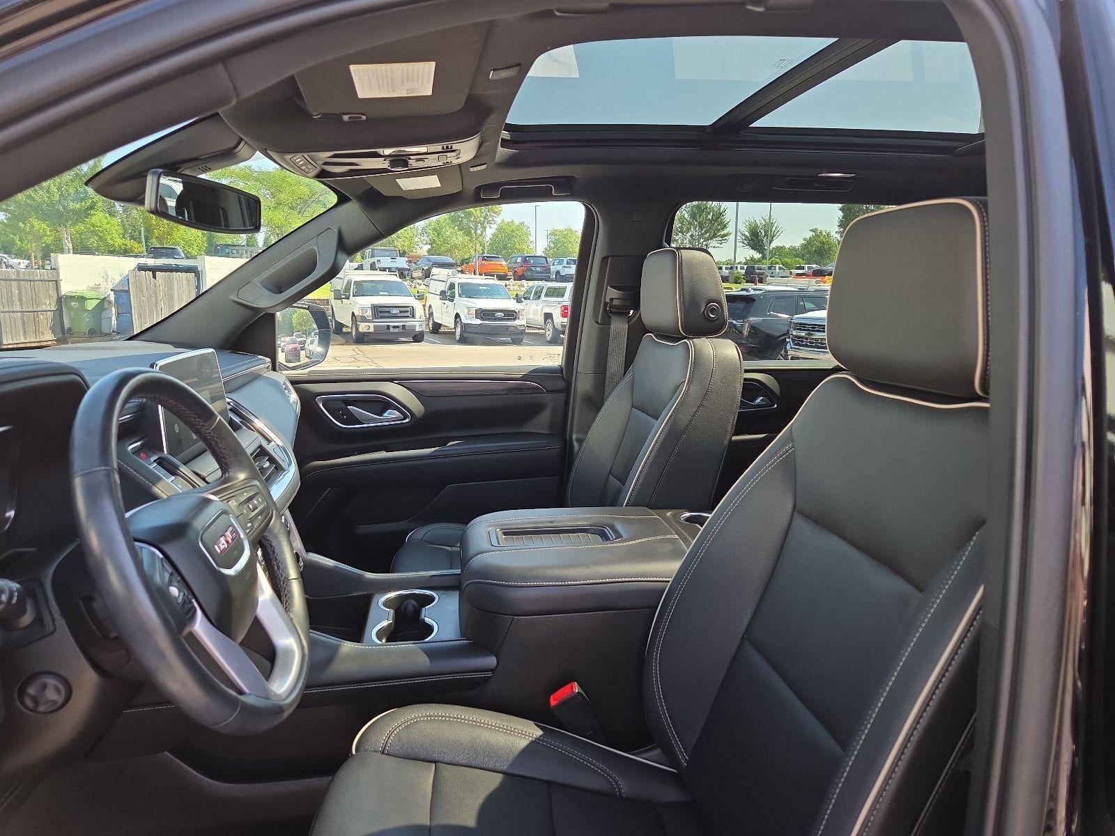 2022 GMC Yukon XL SLT
