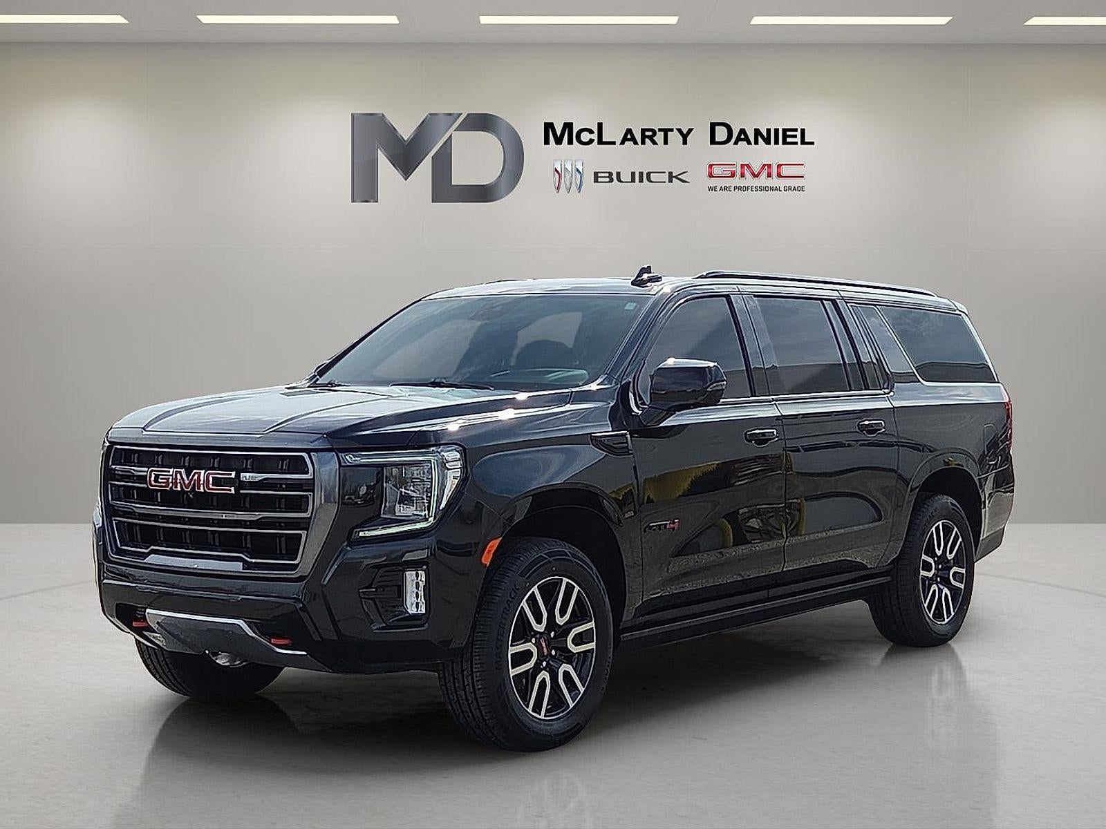 2023 GMC Yukon XL AT4
