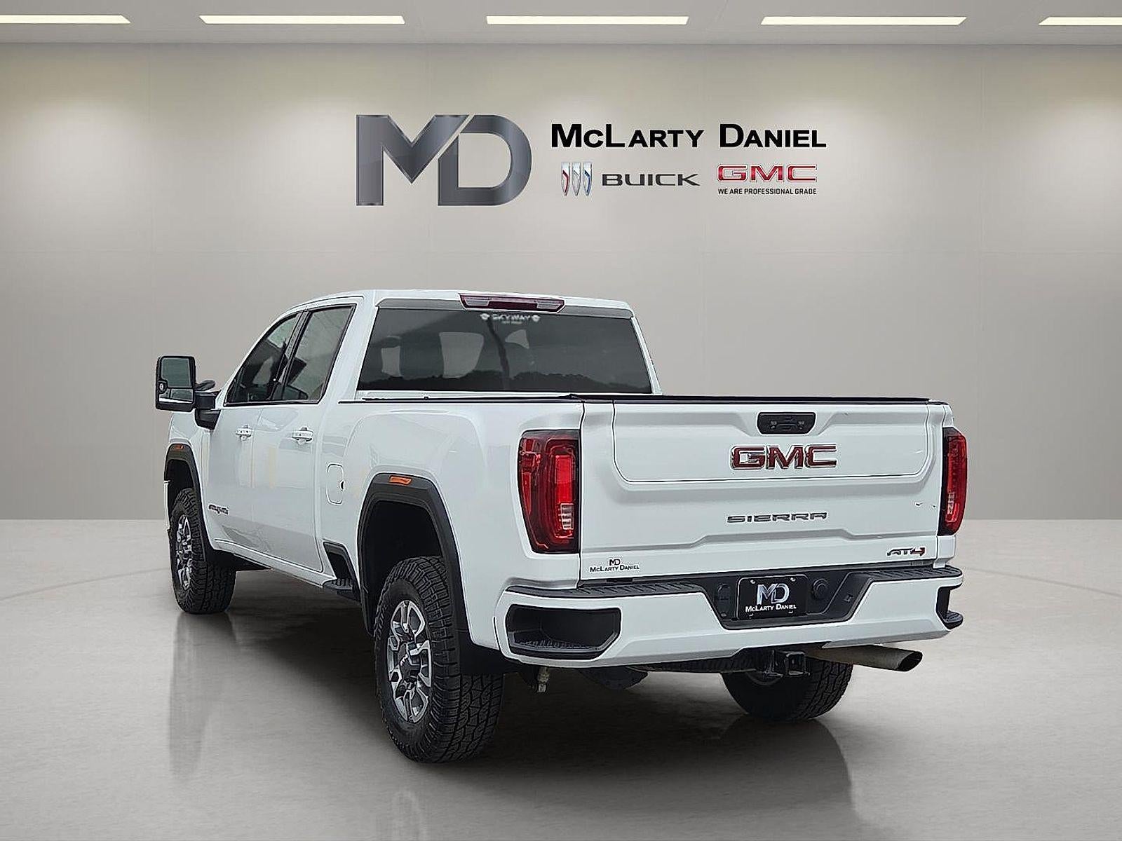 2023 GMC Sierra 2500 HD AT4