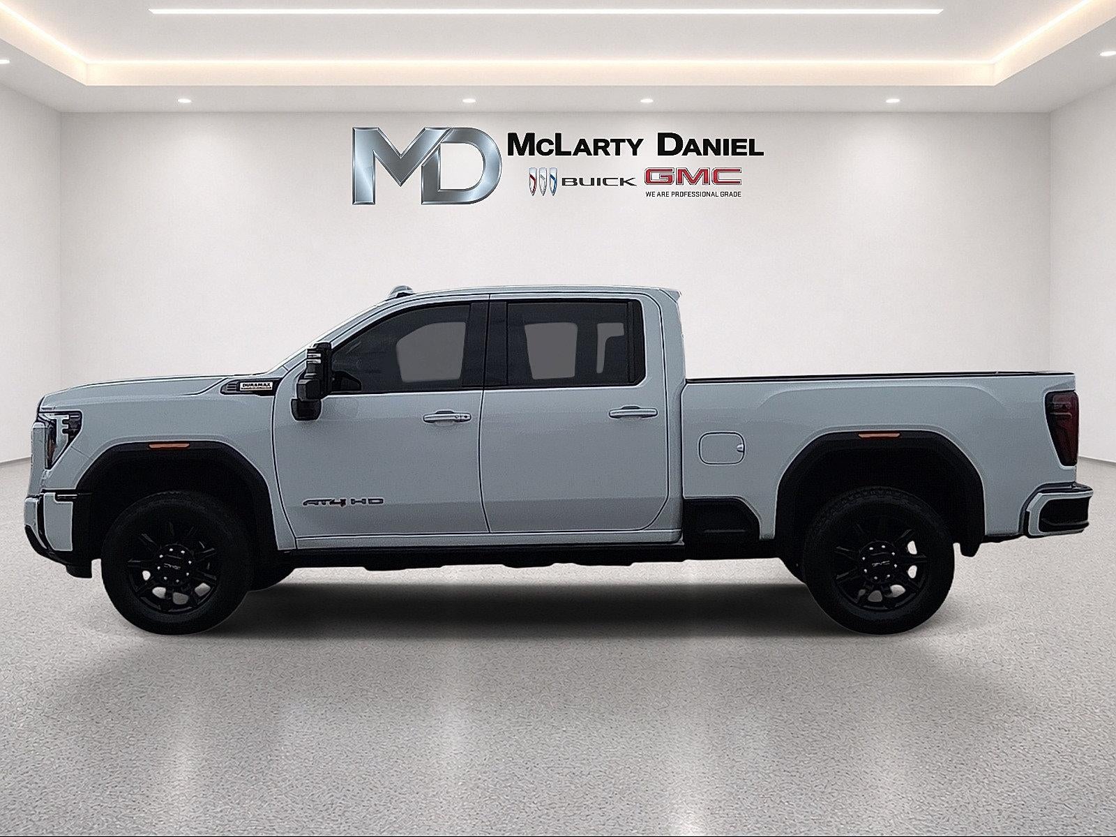 2025 GMC Sierra 2500 HD AT4