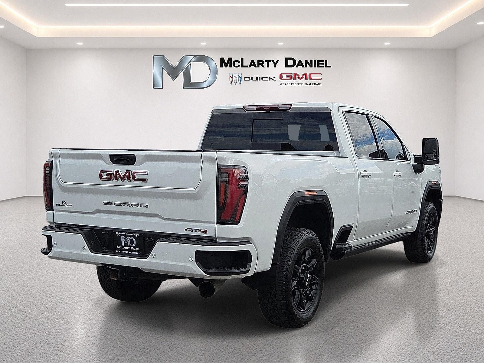 2025 GMC Sierra 2500 HD AT4