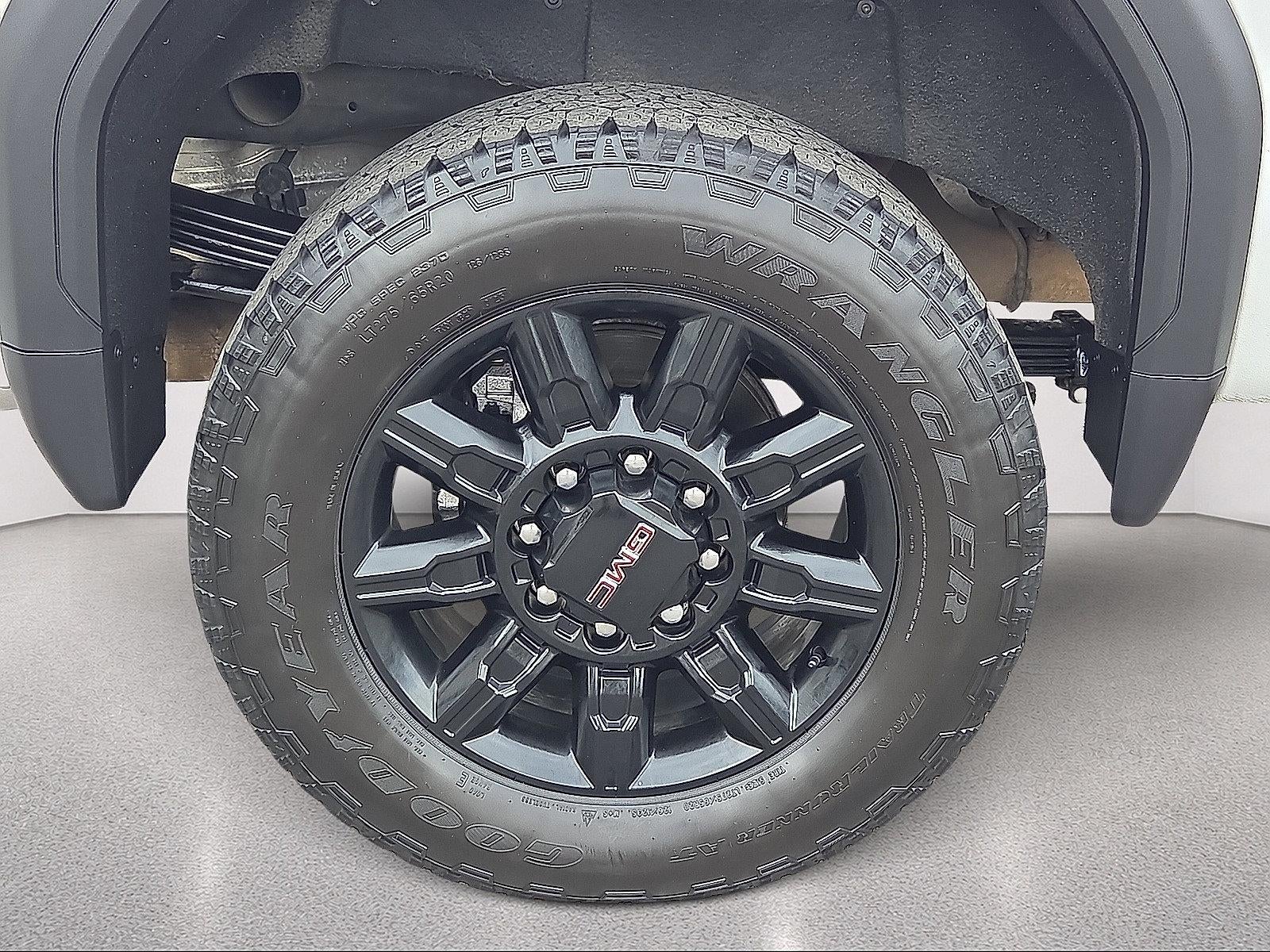 2025 GMC Sierra 2500 HD AT4