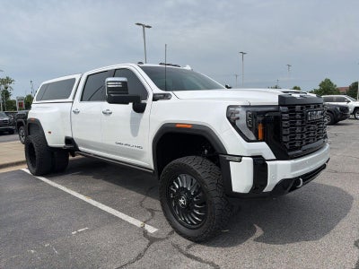 2025 GMC Sierra 3500 HD Denali Ultimate DRW