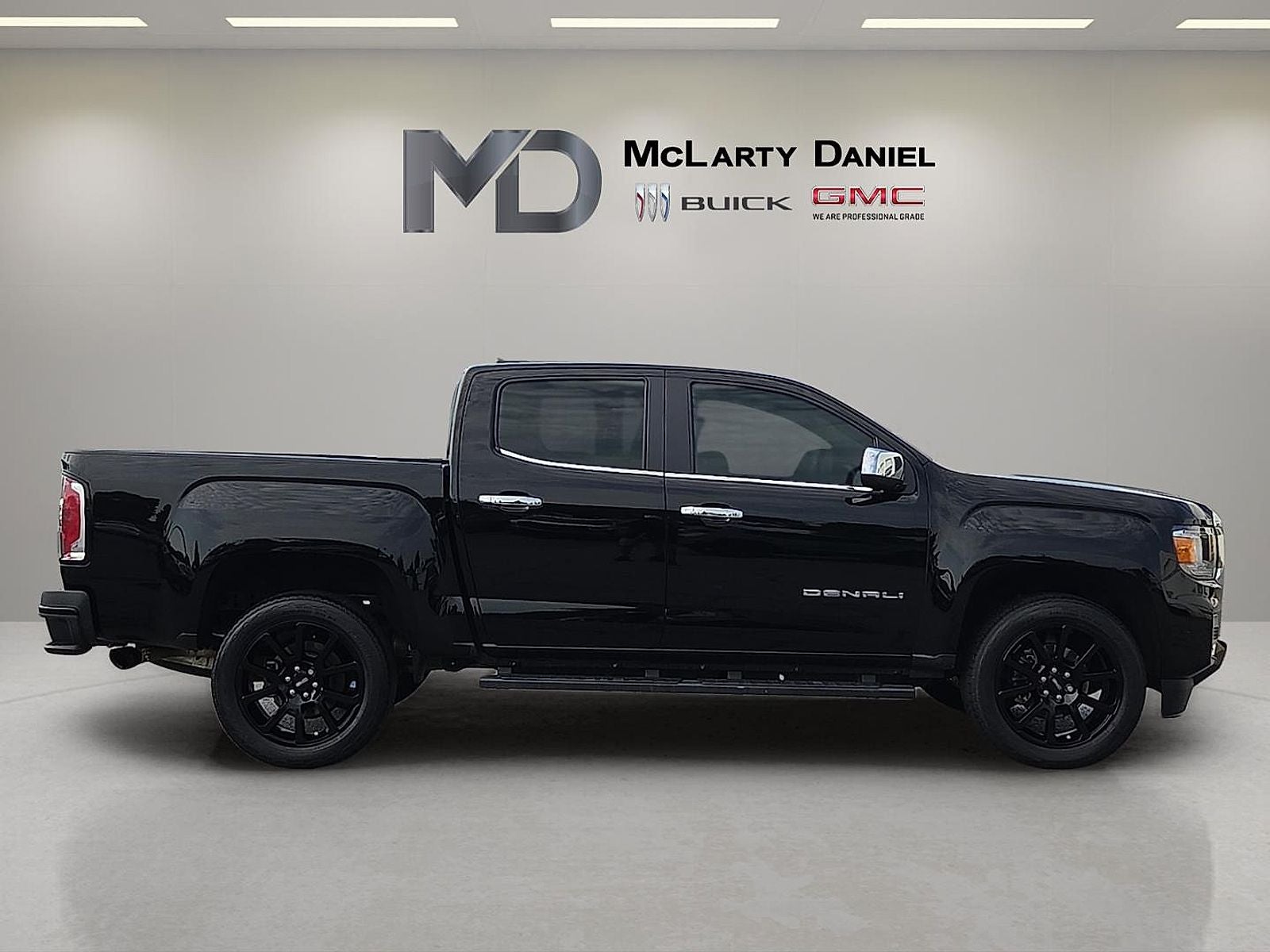 2022 GMC Canyon 4WD Denali