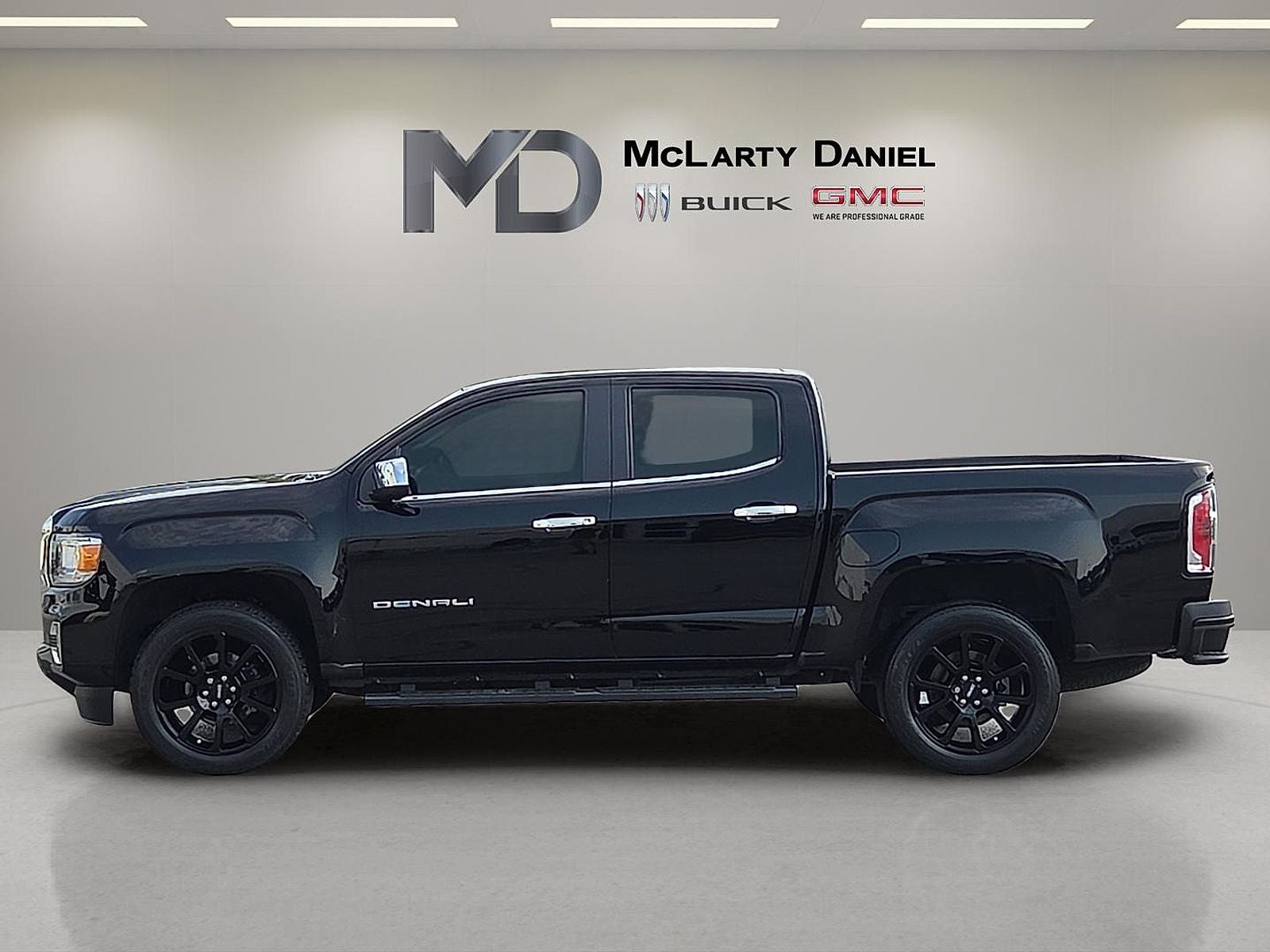 2022 GMC Canyon 4WD Denali
