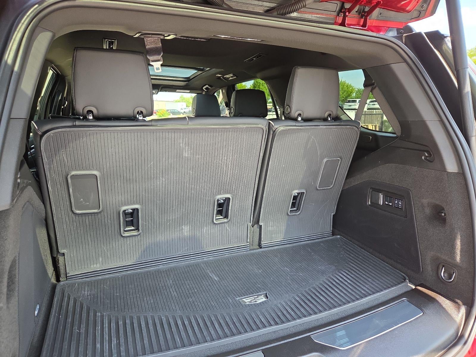 2025 Cadillac Escalade Premium Luxury