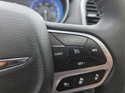 2023 Chrysler 300 Touring L