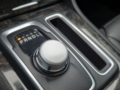 2023 Chrysler 300 Touring L