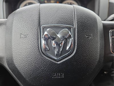 2017 RAM 2500 Tradesman Crew Cab 4x4 6'4" Box