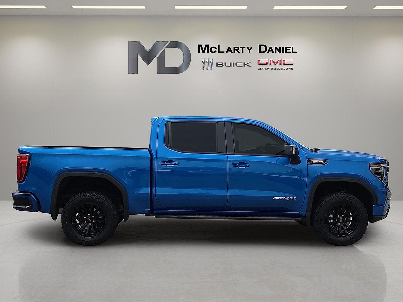 2022 GMC Sierra 1500 AT4X