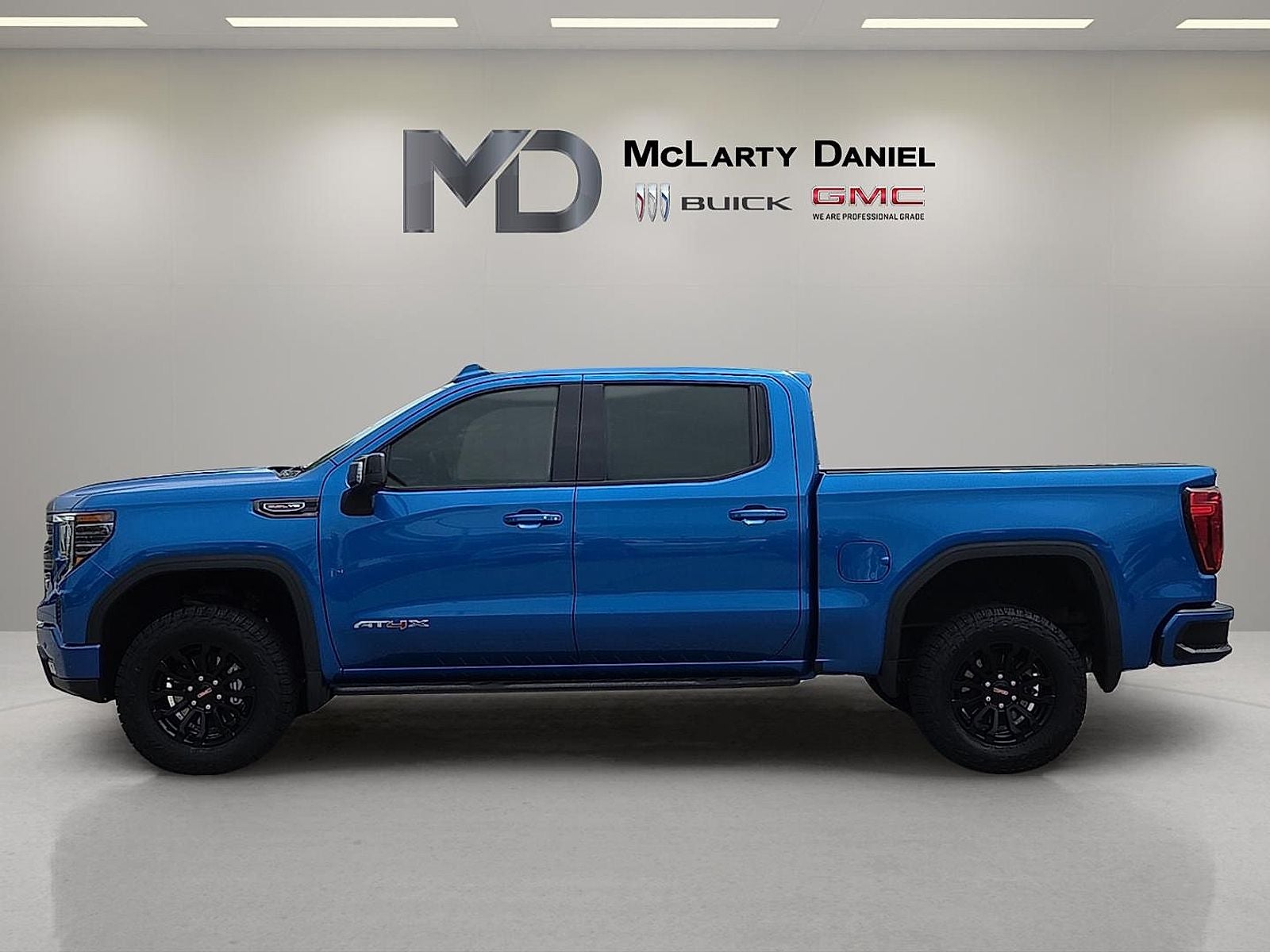 2022 GMC Sierra 1500 AT4X