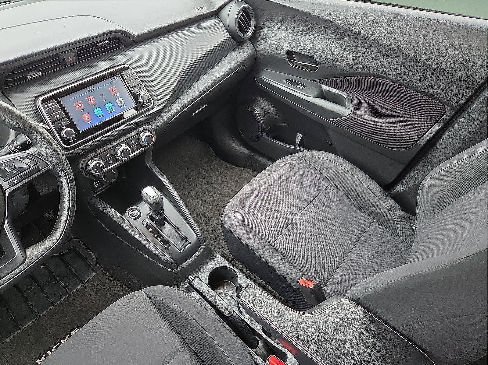 2023 Nissan Kicks S Xtronic CVT