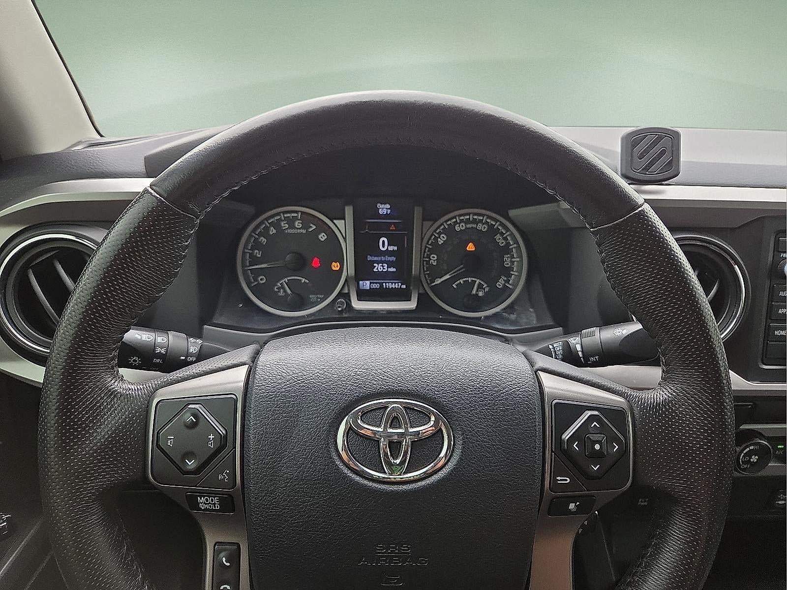 2017 Toyota Tacoma SR5 V6