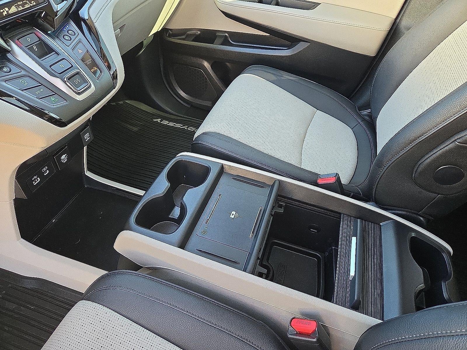 2025 Honda Odyssey Elite