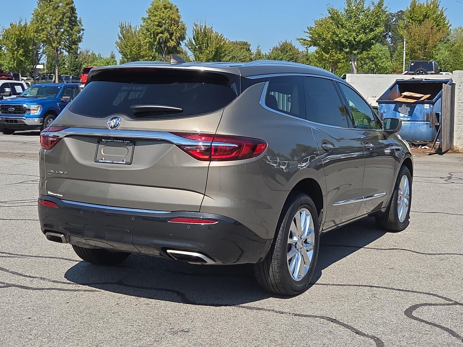 2020 Buick Enclave Essence