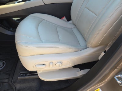 2020 Buick Enclave Essence