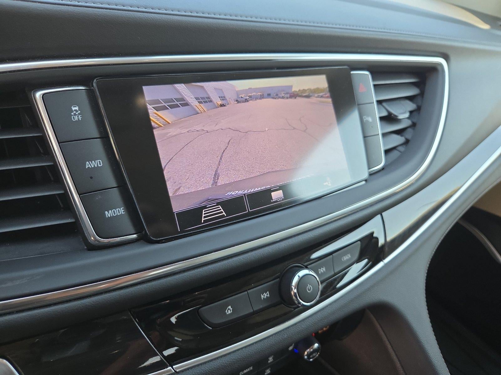 2020 Buick Enclave Essence