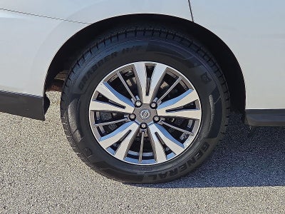 2019 Nissan Pathfinder SV