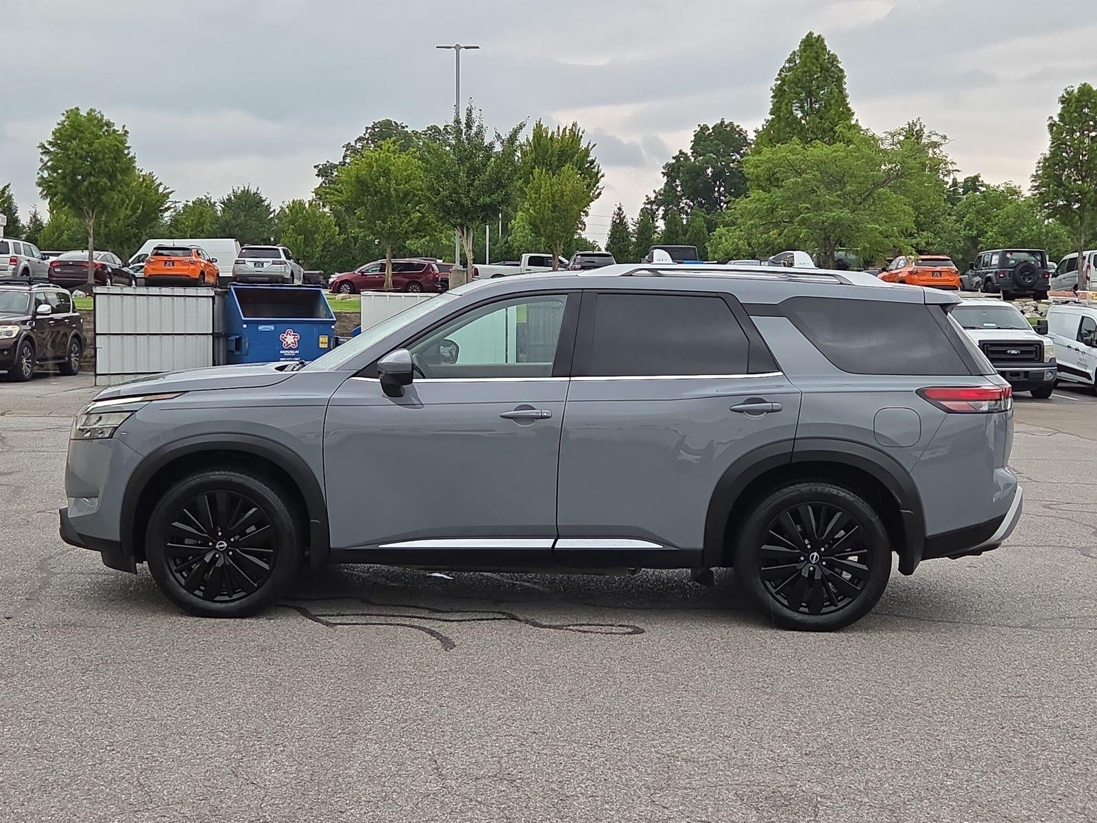 2024 Nissan Pathfinder Platinum FWD