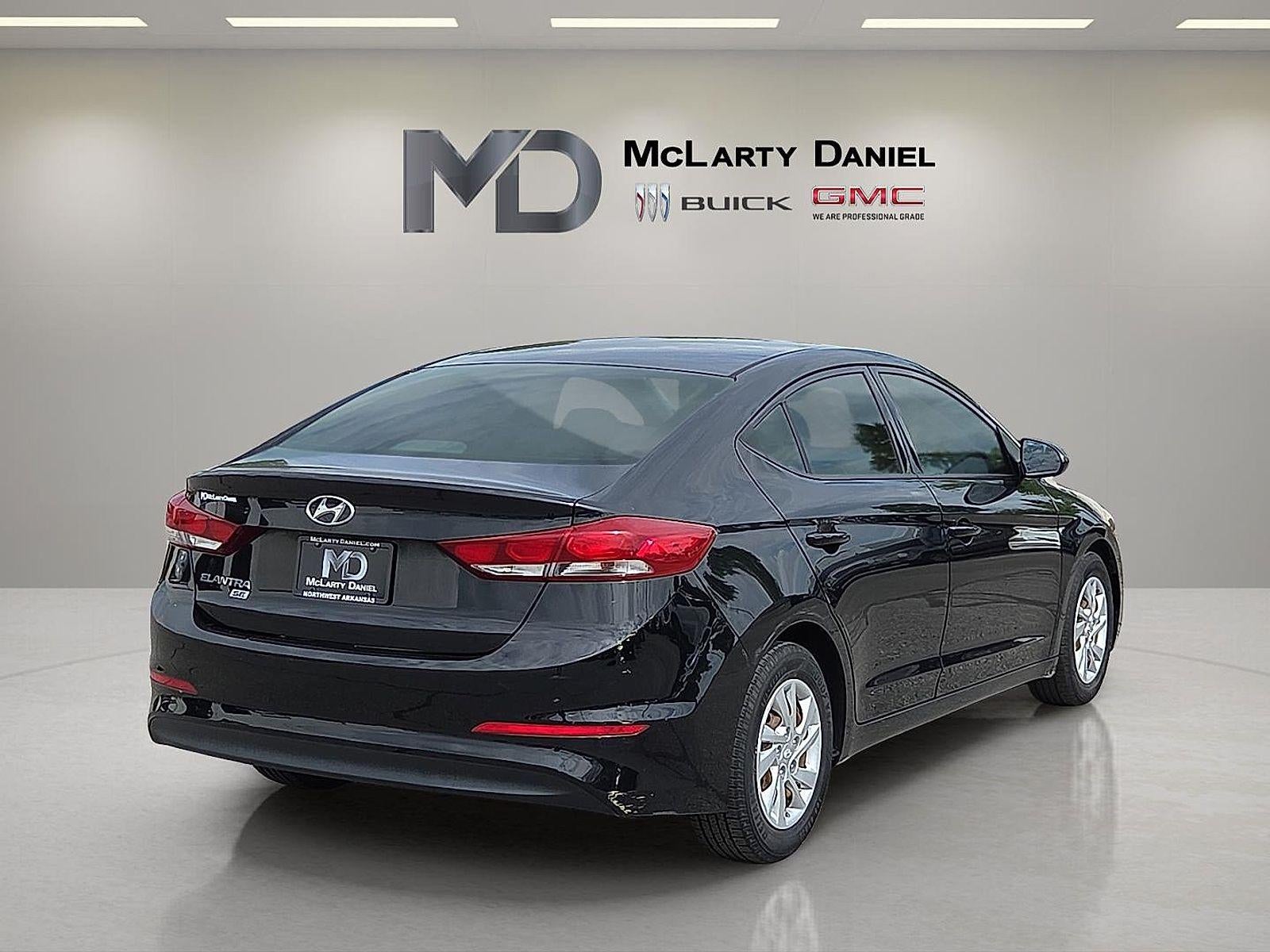 2018 Hyundai Elantra SE