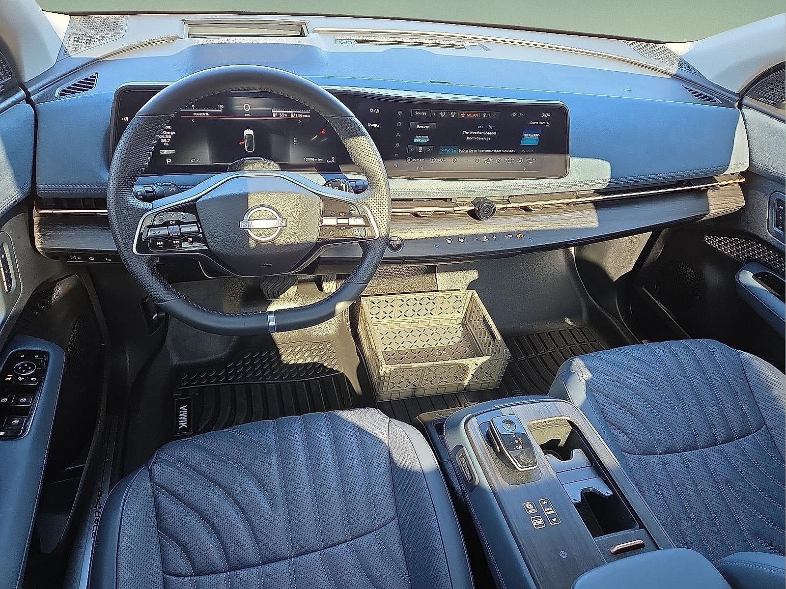 2025 Nissan ARIYA PLATINUM+