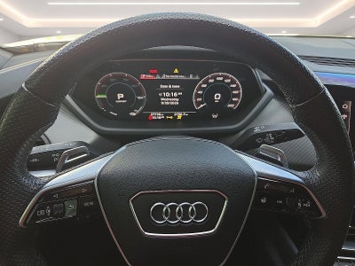 2023 Audi RS e-tron GT Base