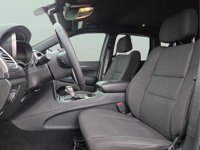 2020 Jeep Grand Cherokee Laredo E 4X2