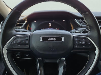2021 Jeep Grand Cherokee L Laredo 4x4