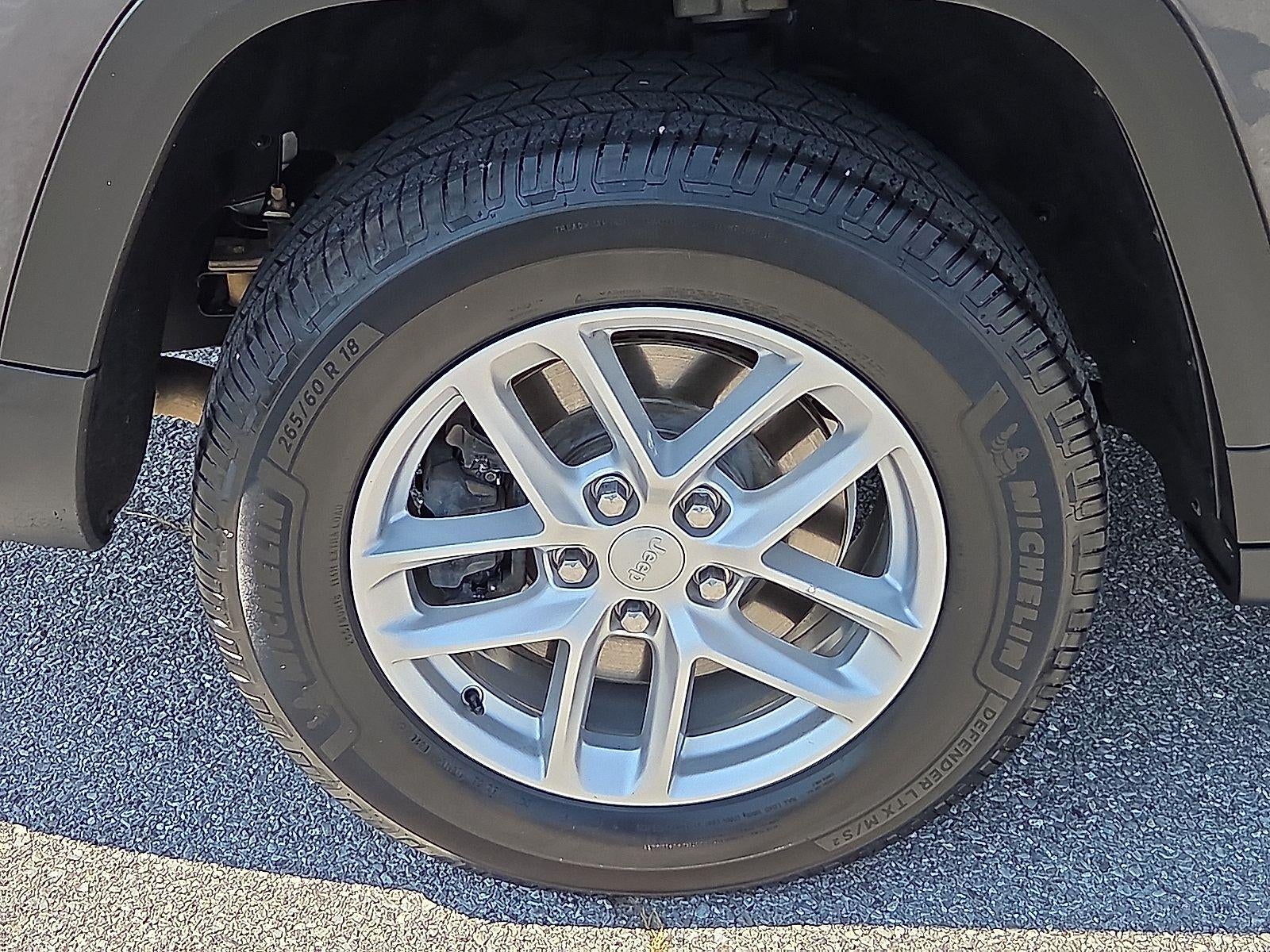 2021 Jeep Grand Cherokee L Laredo 4x4