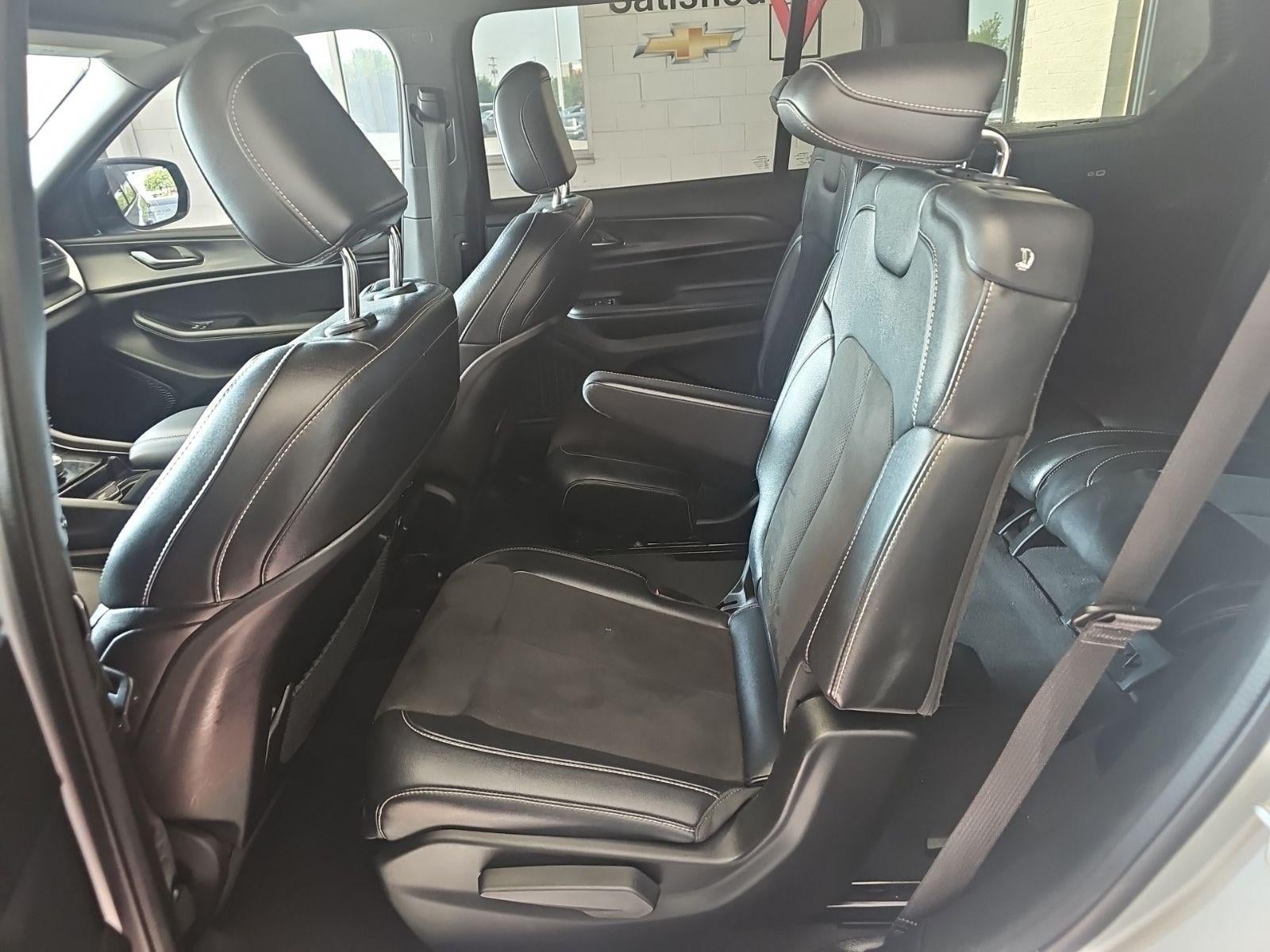 2023 Jeep Grand Cherokee L Altitude 4x4
