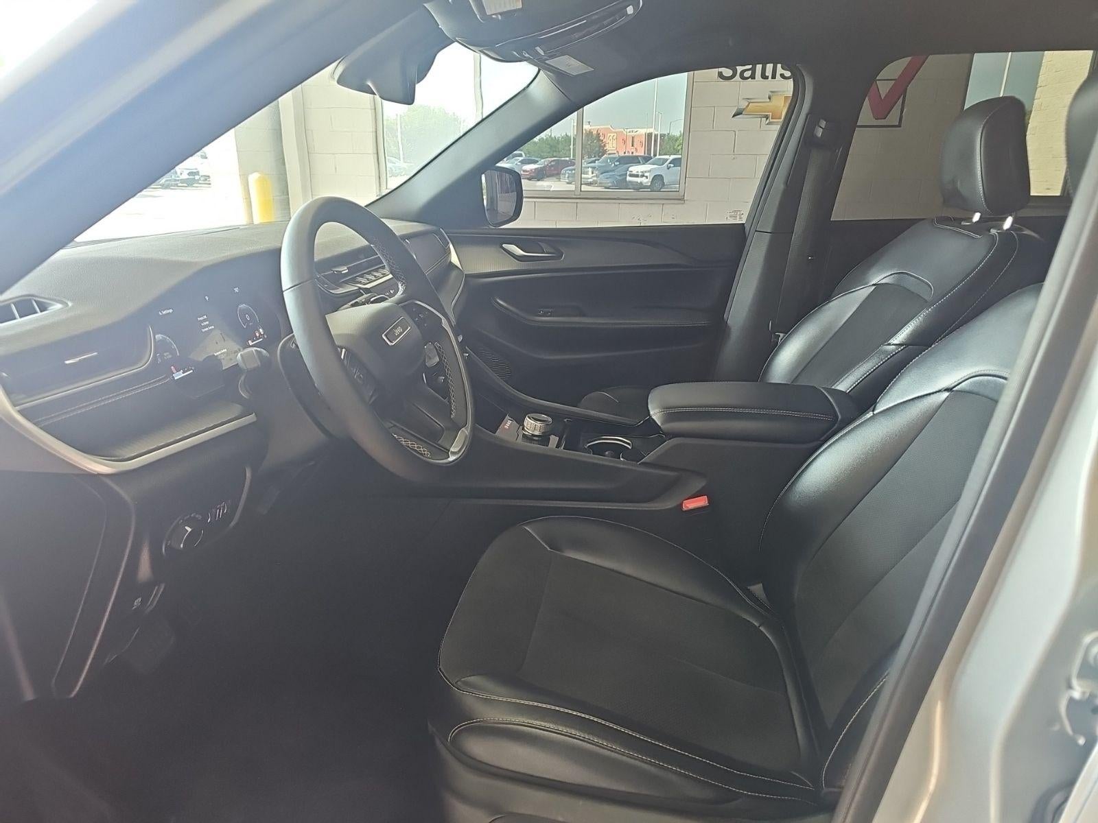2023 Jeep Grand Cherokee L Altitude 4x4