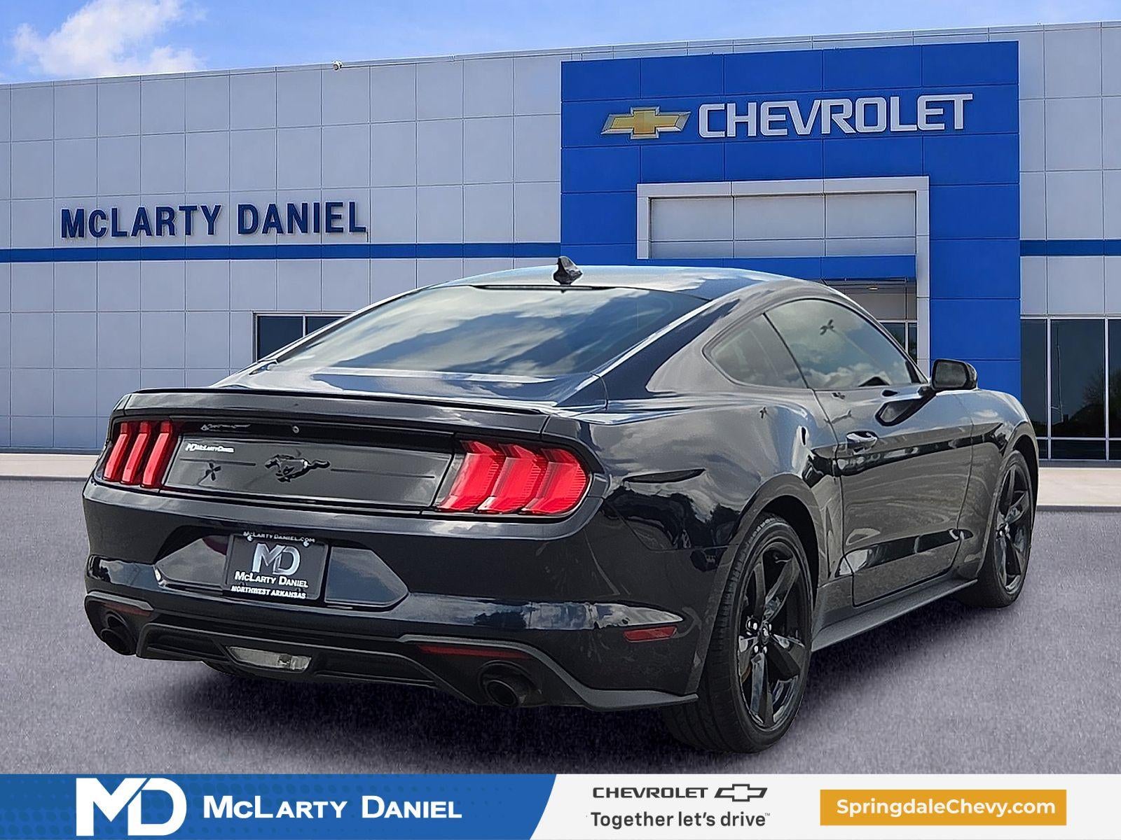 2021 Ford Mustang EcoBoost Fastback