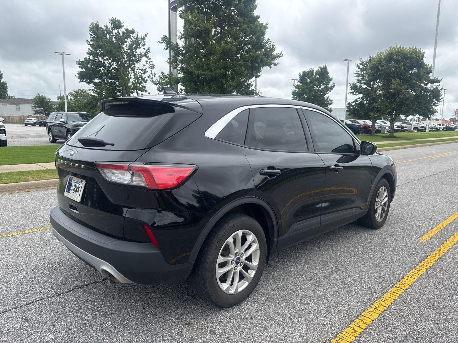 2021 Ford Escape SE