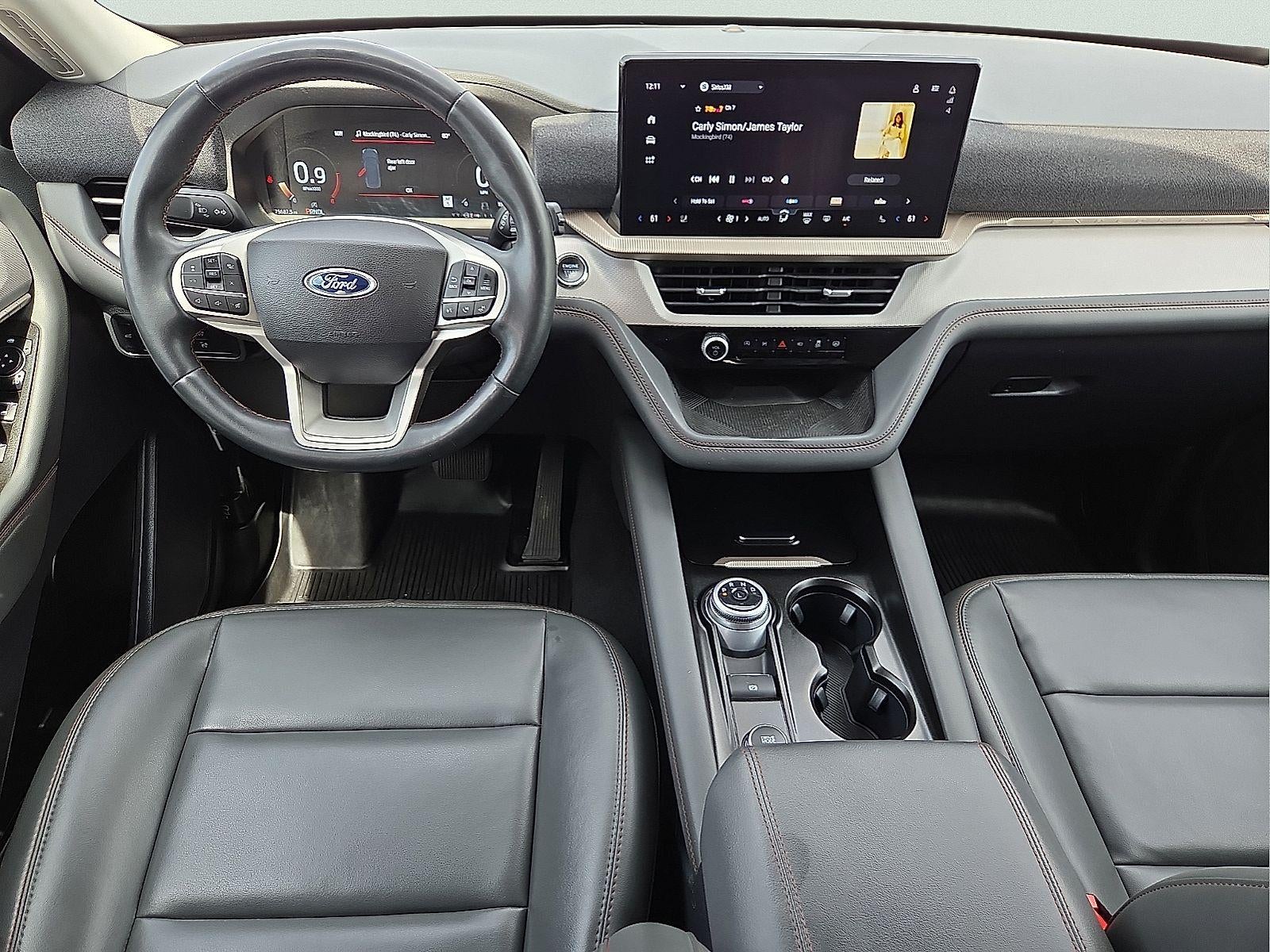 2025 Ford Explorer Active