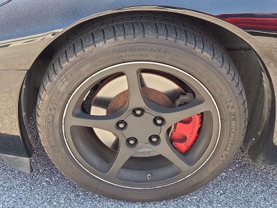 2002 Chevrolet Corvette Base