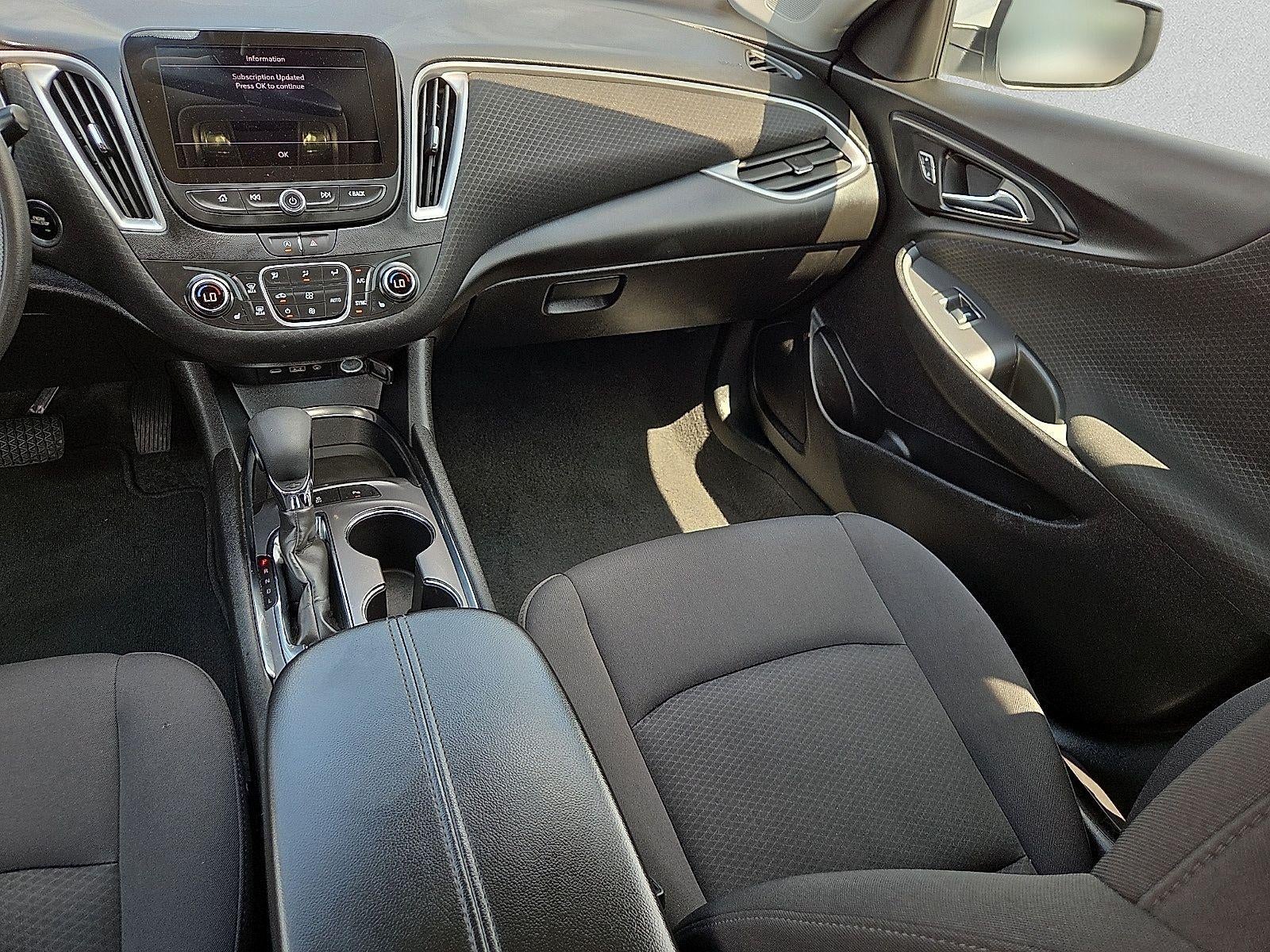 2025 Chevrolet Malibu 1LT - Photo 12