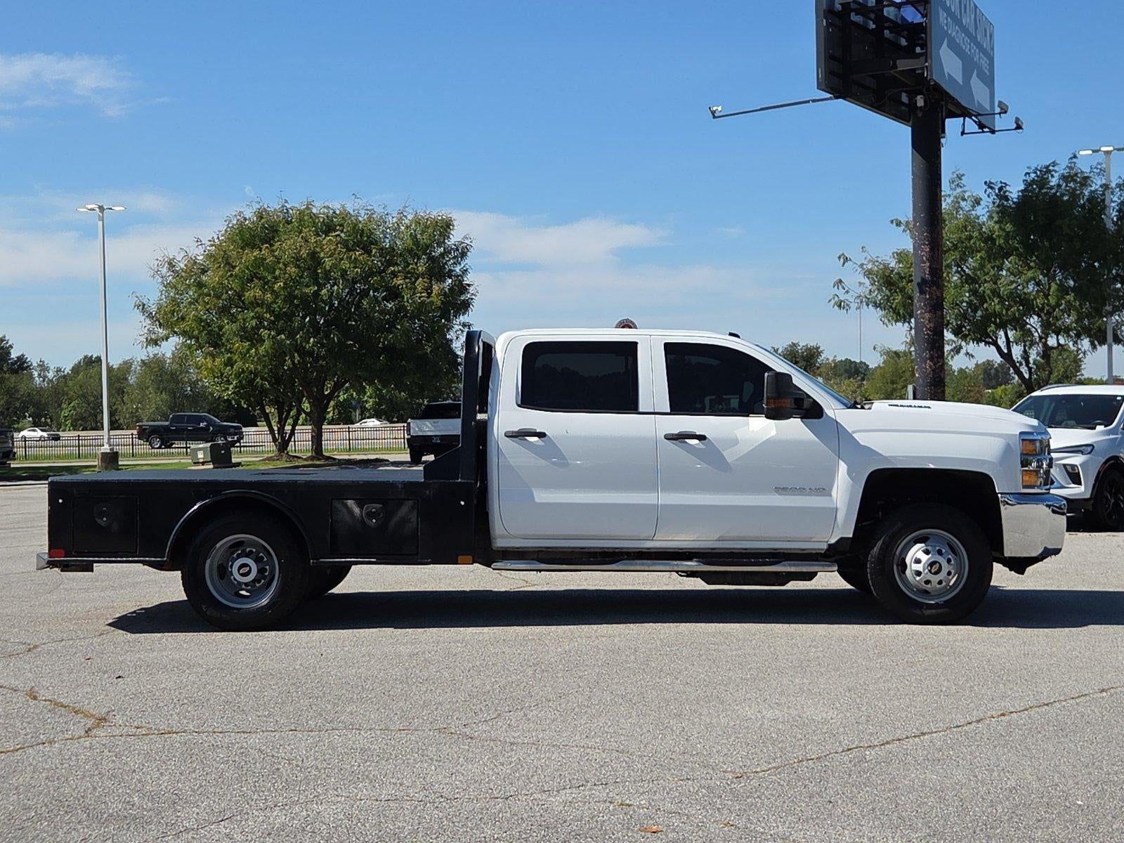 2019 Chevrolet Silverado 3500 HD Chassis Cab WT