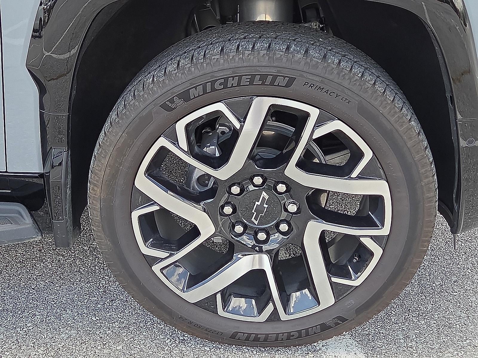 2025 Chevrolet Silverado EV RST - Max Range